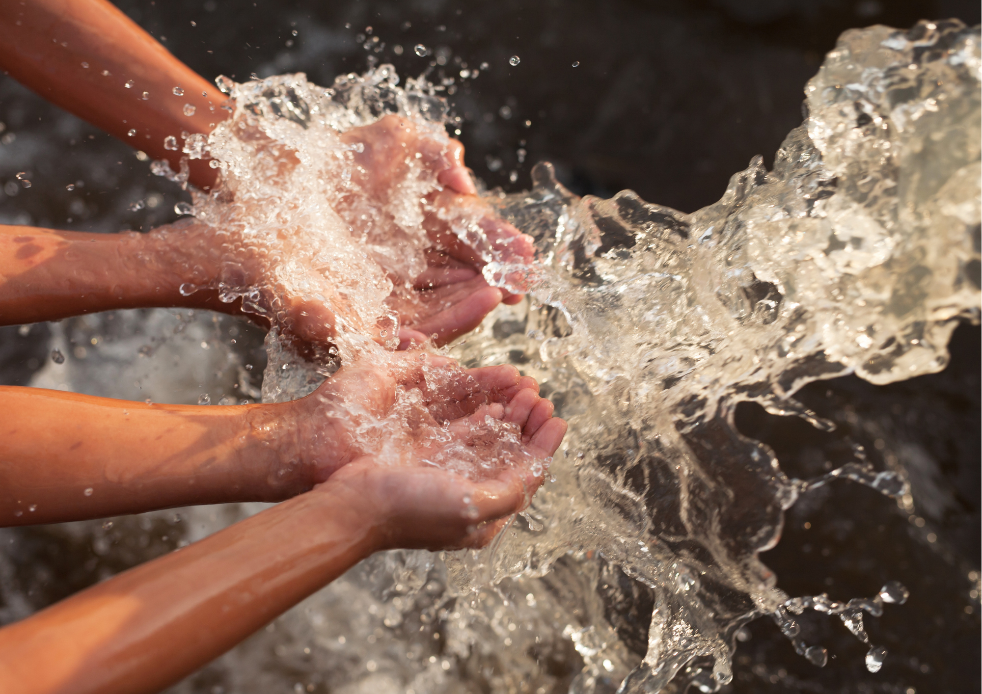 water saving splashing hands